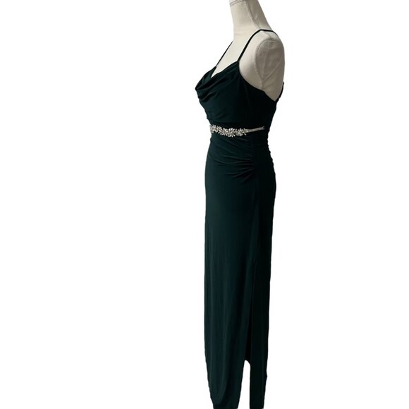 Y2K Morgan & Co. Emerald Green Draped Neck Dark‎ Romance Formal Gown Size 3 - Picture 4 of 9
